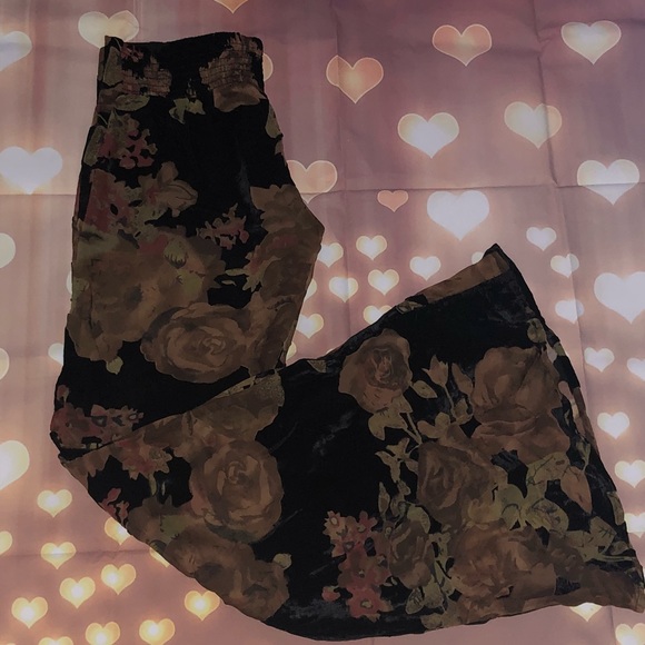 🆕 Flynn Skye Patty Flare Pant in Burnt Rose - Picture 6 of 7